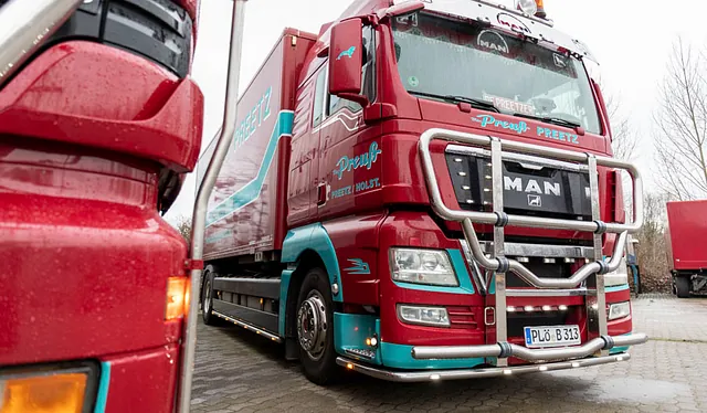 Max Preuß Umzüge Fuhrpark LKW 02